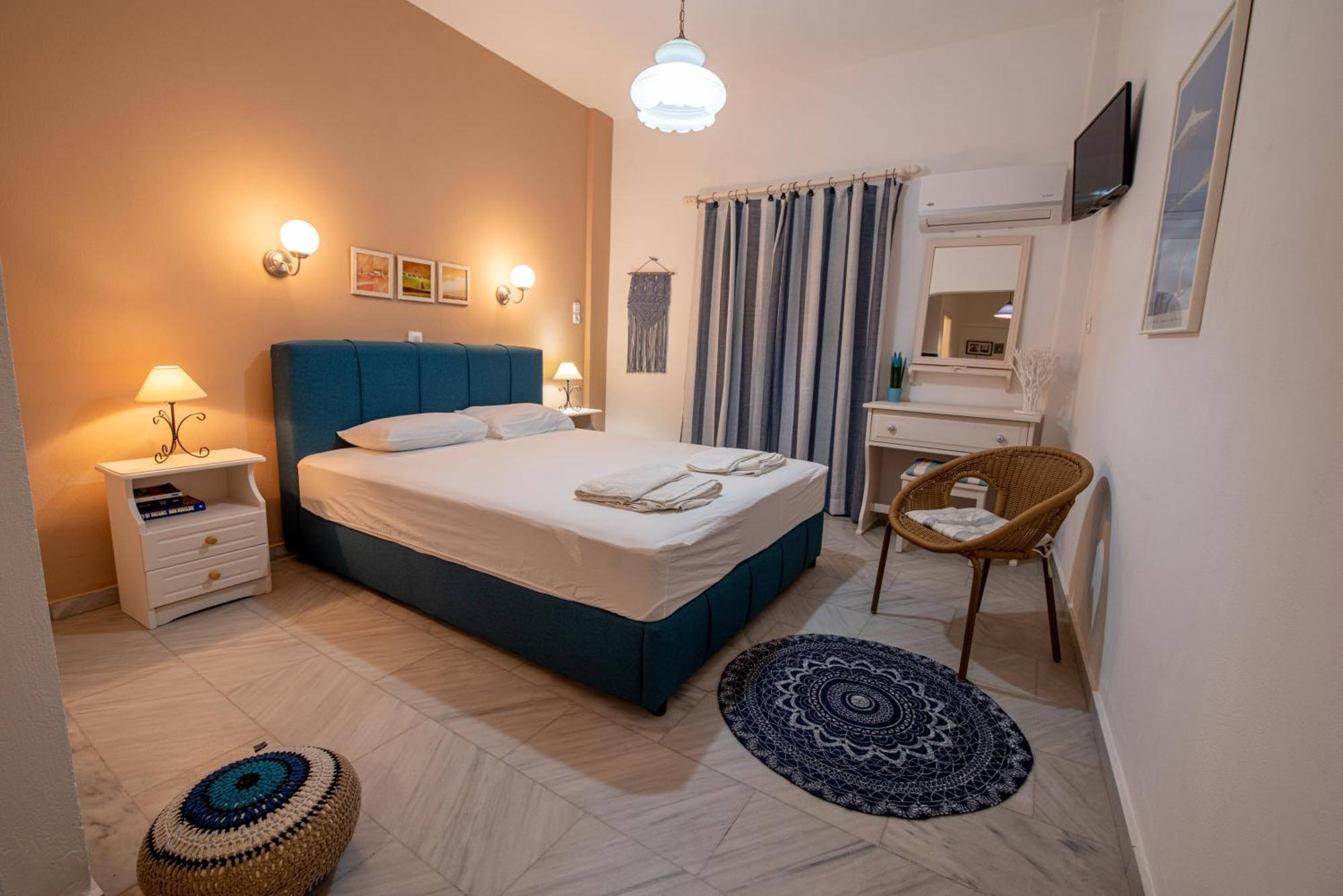 Stella Studios Poros Town Екстериор снимка